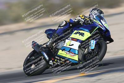 media/Oct-30-2025-Racers Edge (Thu) [[dabbdaf680]]/2-A Group/Session 5 (Turn 6)/